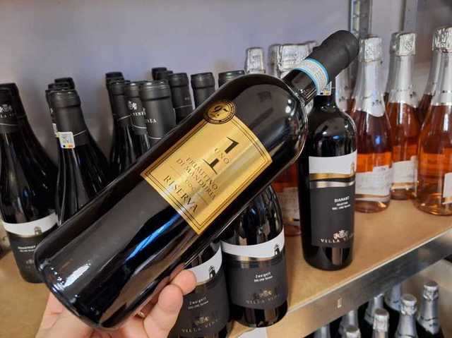 Sticlă de vin Masseria La Volpe Uno Primitivo di Manduria DOC Riserva 2022