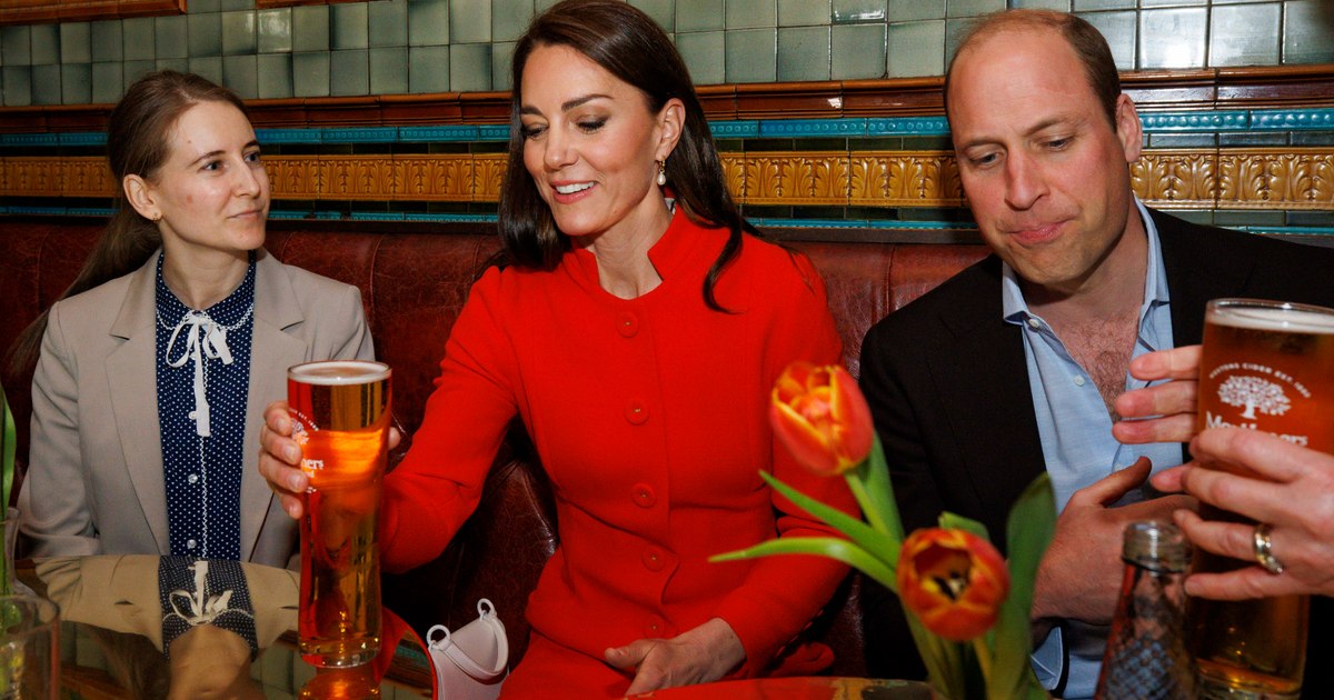 Prințul William face apel pentru protejarea pub-urilor britanice, în contextul închiderii a 15.000 de localuri din 2000
