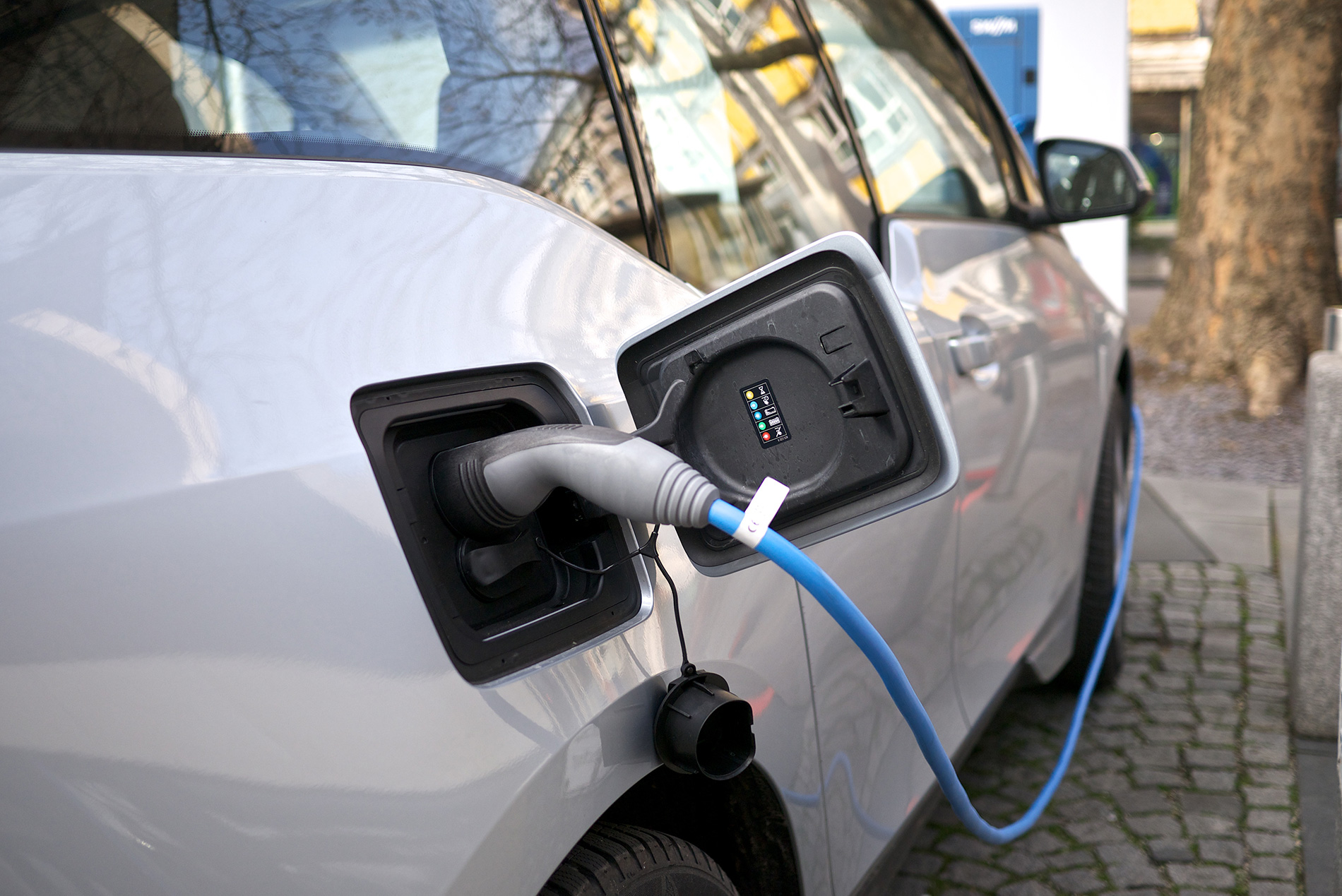 Producătorii auto chinezi se pregătesc să pătrundă pe piața americană, în ciuda tarifelor de peste 100%