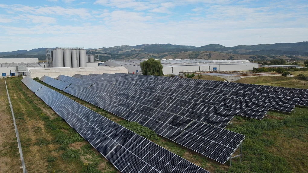 Producătorul de ape minerale Borsec a obținut licență ANRE pentru o centrală fotovoltaică de 4 MW la Sebeș
