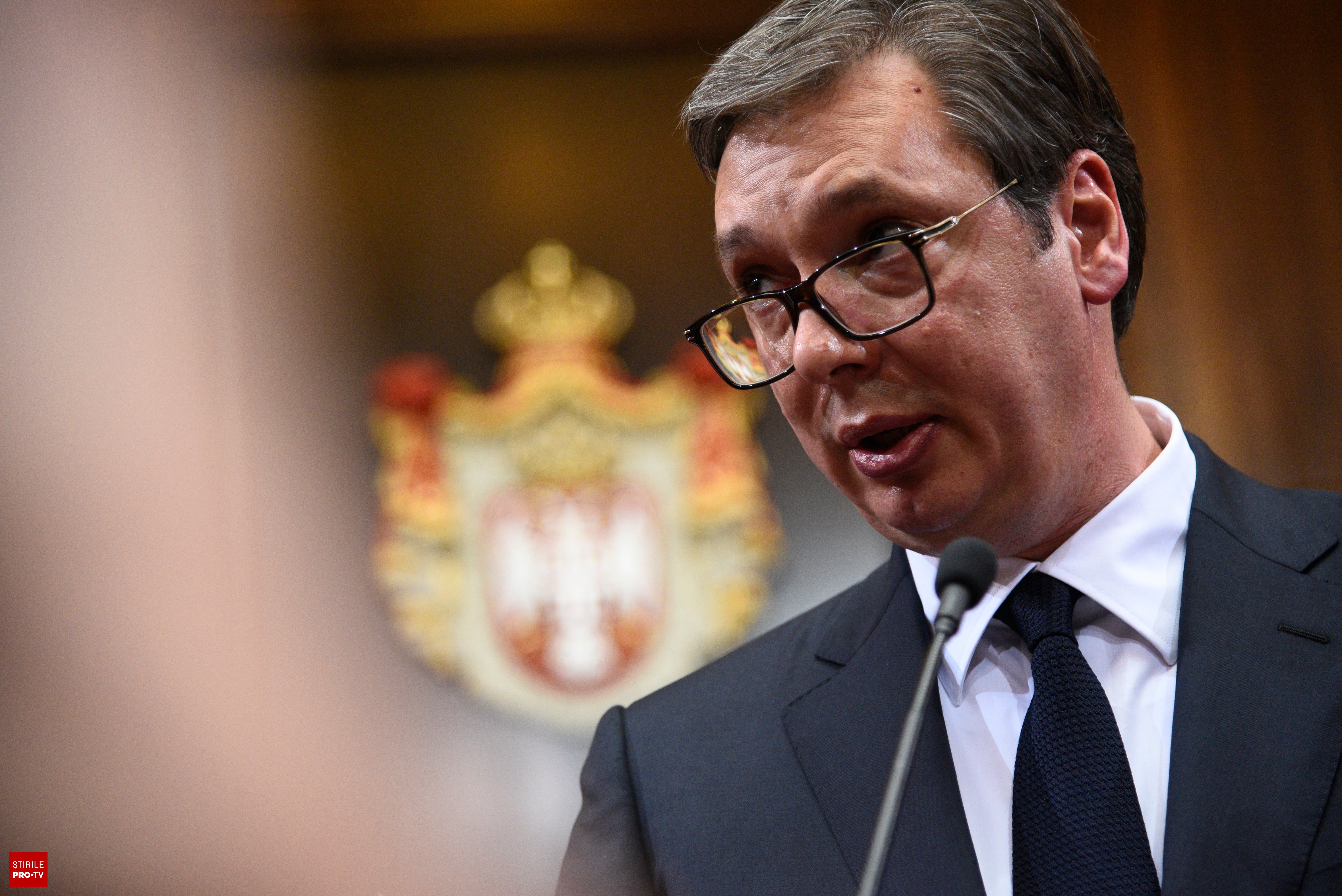 Proteste masive în Serbia după anunțul de demisie al președintelui Vucic. Analiștii cred că va încerca să rămână la putere ca premier