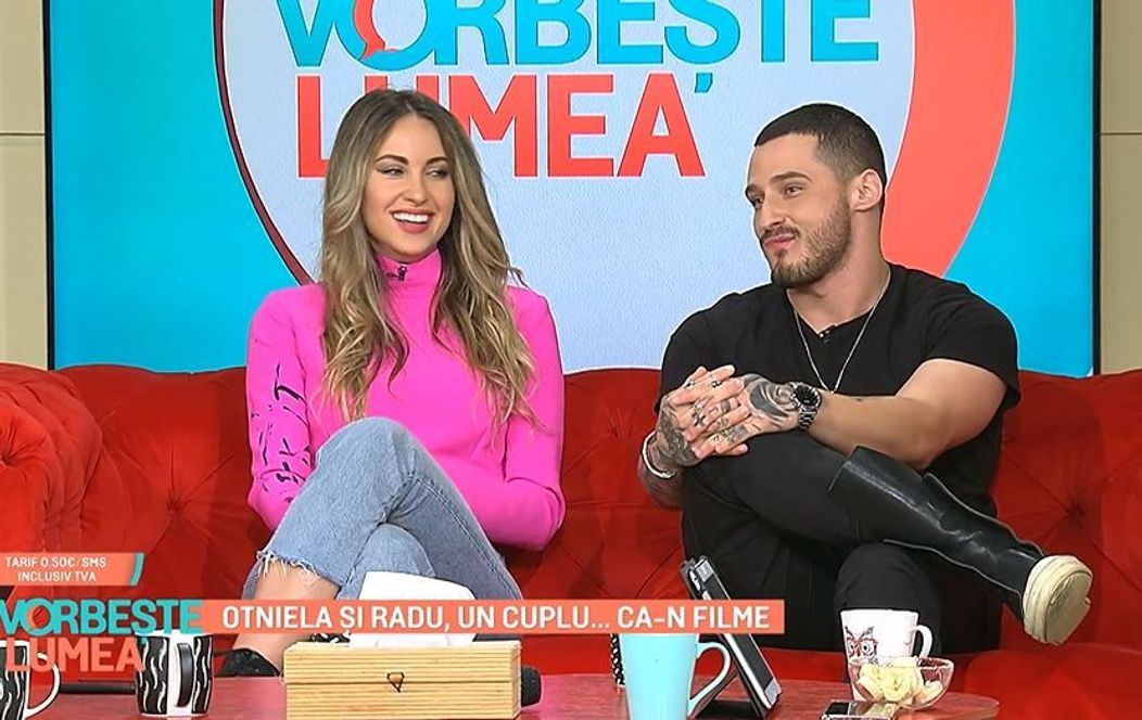 Radu Constantin, fostul iubit al Otnielei Sandu, prosperă în online cu serialul „DM”