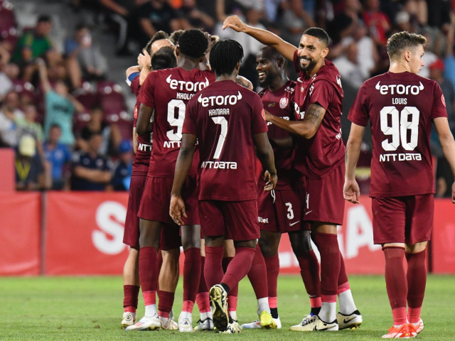 Rapid l-a transferat pe Mohammed Kamara, fostul jucător al CFR Cluj