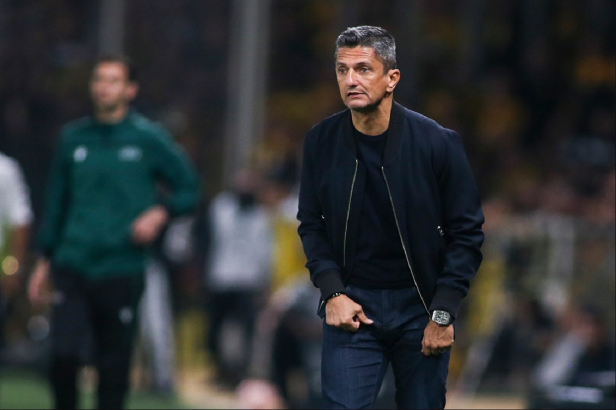 Răzvan Lucescu pe banca tehnică a lui PAOK Salonic