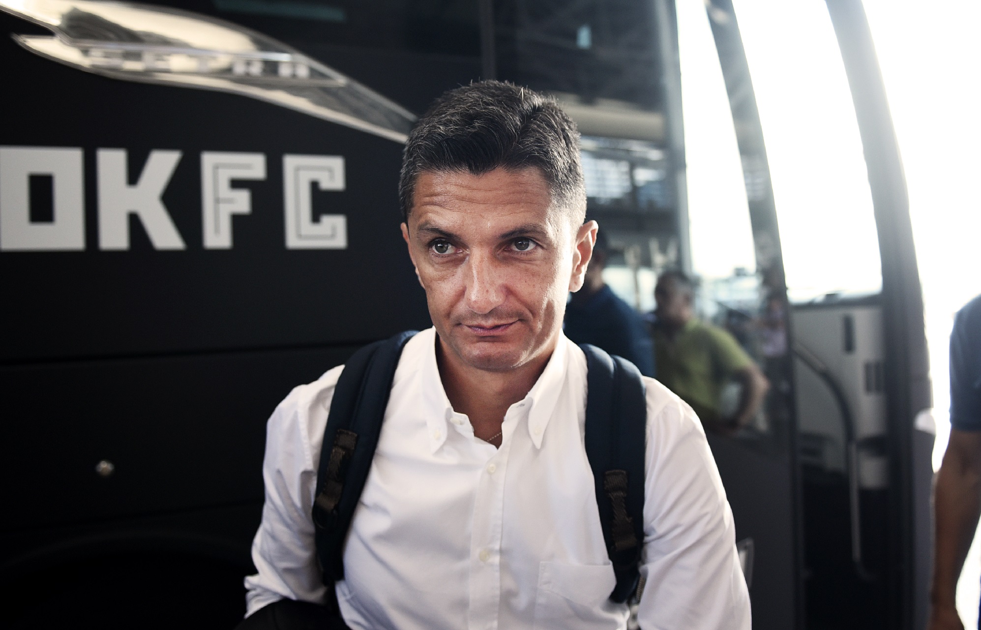 Răzvan Lucescu semnează cu Al-Sadd pe doi ani, salariu de 3,5 milioane de dolari pe sezon