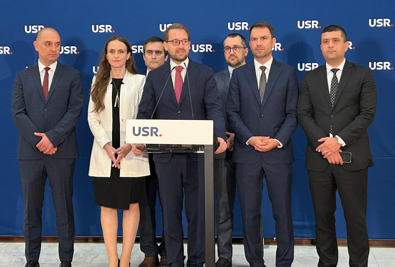 Reacția USR după ce Victor Ponta a scris că Radu Miruță ar trebui „împușcat în limbă”: Un apel la violență care se bazează pe o știre falsă