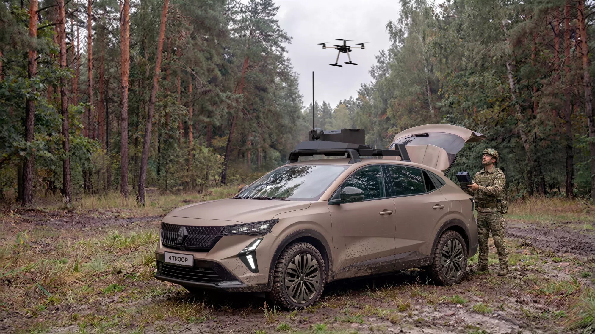 Vehiculul militar 4 TROOP prezentat de Renault și Thales la Eurosatory 2026