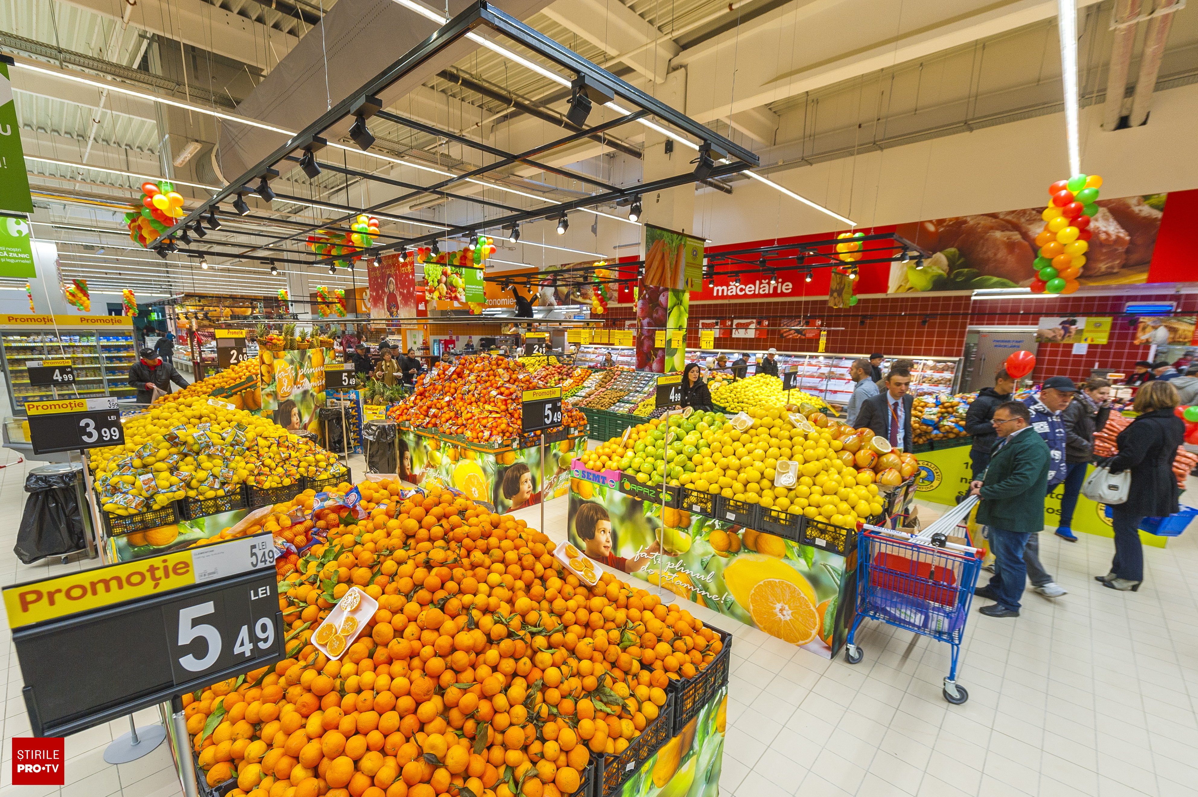 Grafic cu prețurile din UE și harta Europei colorată în funcție de nivelul prețurilor
