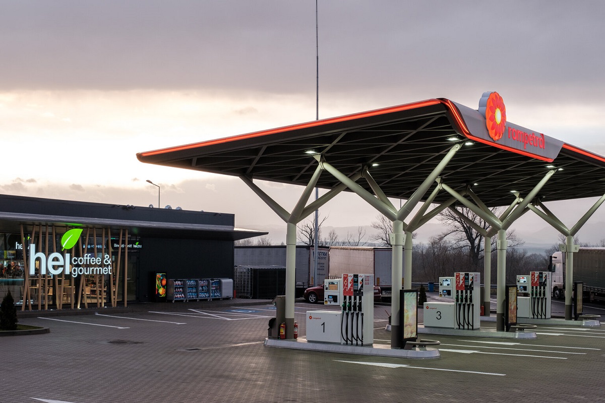 Benzinărie Rompetrol cu prețuri afișate