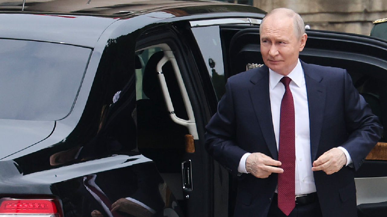 Rusia confiscă active de 7,5 miliarde de dolari de la oligarhul Vadim Moscovici, aflat în arest