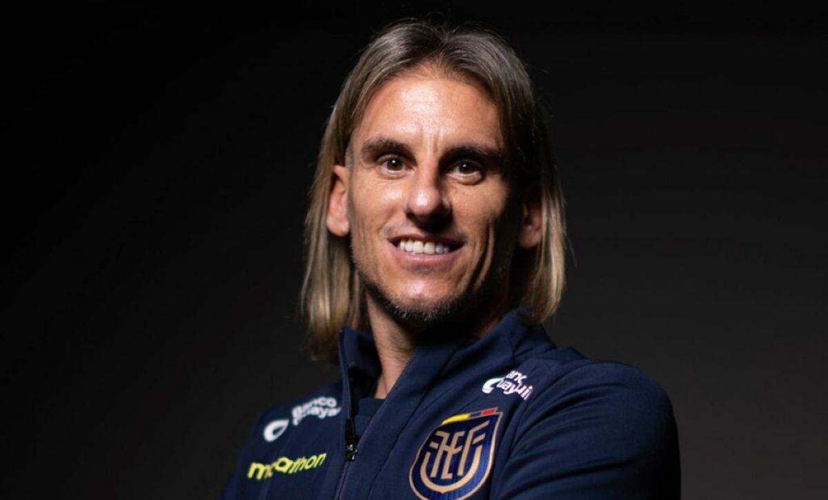 Sebastian Beccacece, selecționerul Ecuadorului care nu a jucat fotbal de performanță, a trecut de la demisie la erou după victoria cu Germania la Cupa Mondială