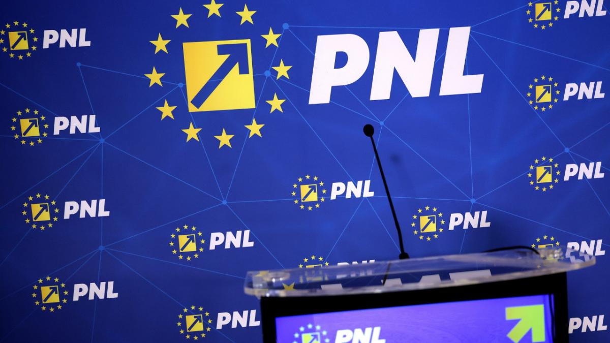 Sebastian Burduja, prima voce din PNL care vorbește de alegeri anticipate