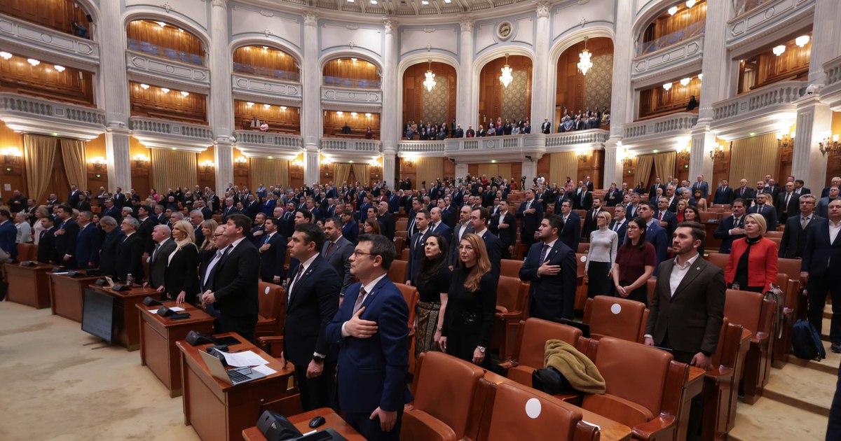 Senatul României în sesiune de vot