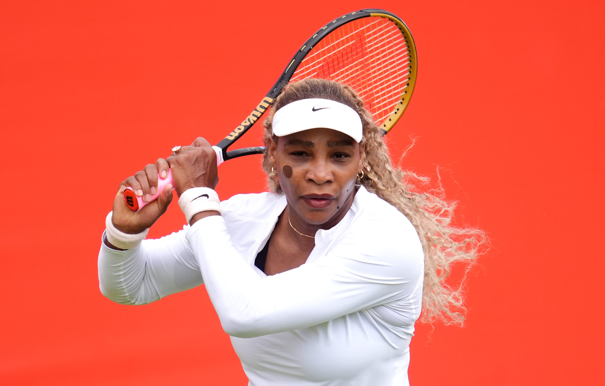 Serena Williams și Sorana Cîrstea la turneul WTA Queen's