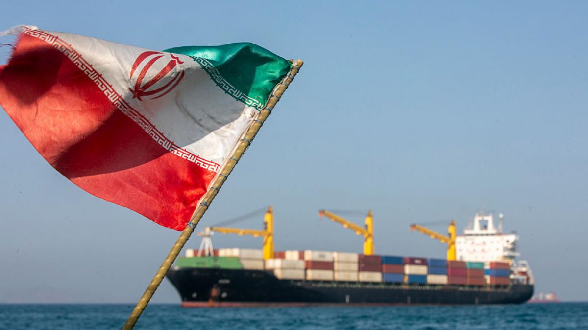 Strâmtoarea Hormuz, punct strategic pentru transportul petrolului