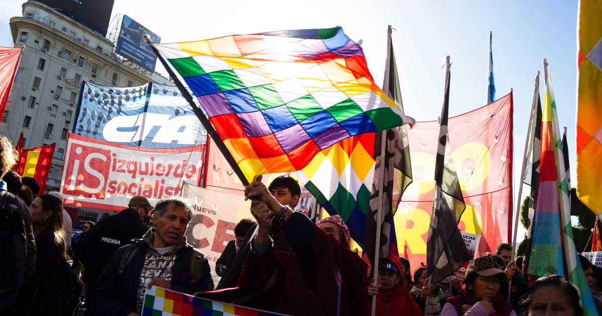Stare de urgență în Bolivia: președintele Paz trimite armata pe străzi după 7 săptămâni de blocaje