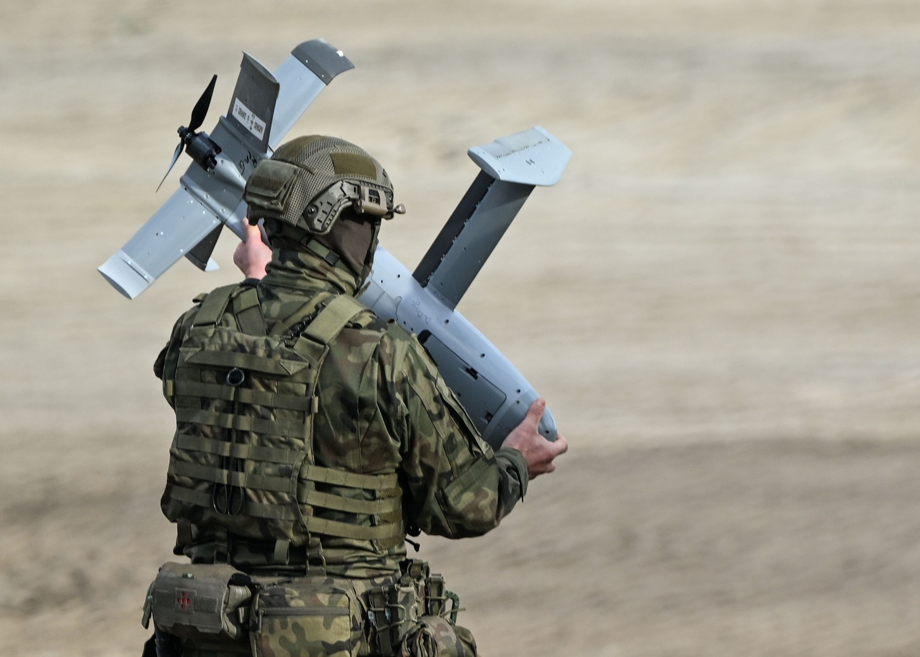 Generalul american Alexus Grynkewich, comandantul SACEUR, în timpul unei reuniuni NATO