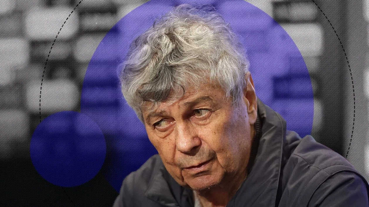 Aeronava Boeing 737 MAX TAROM cu numele Mircea Lucescu