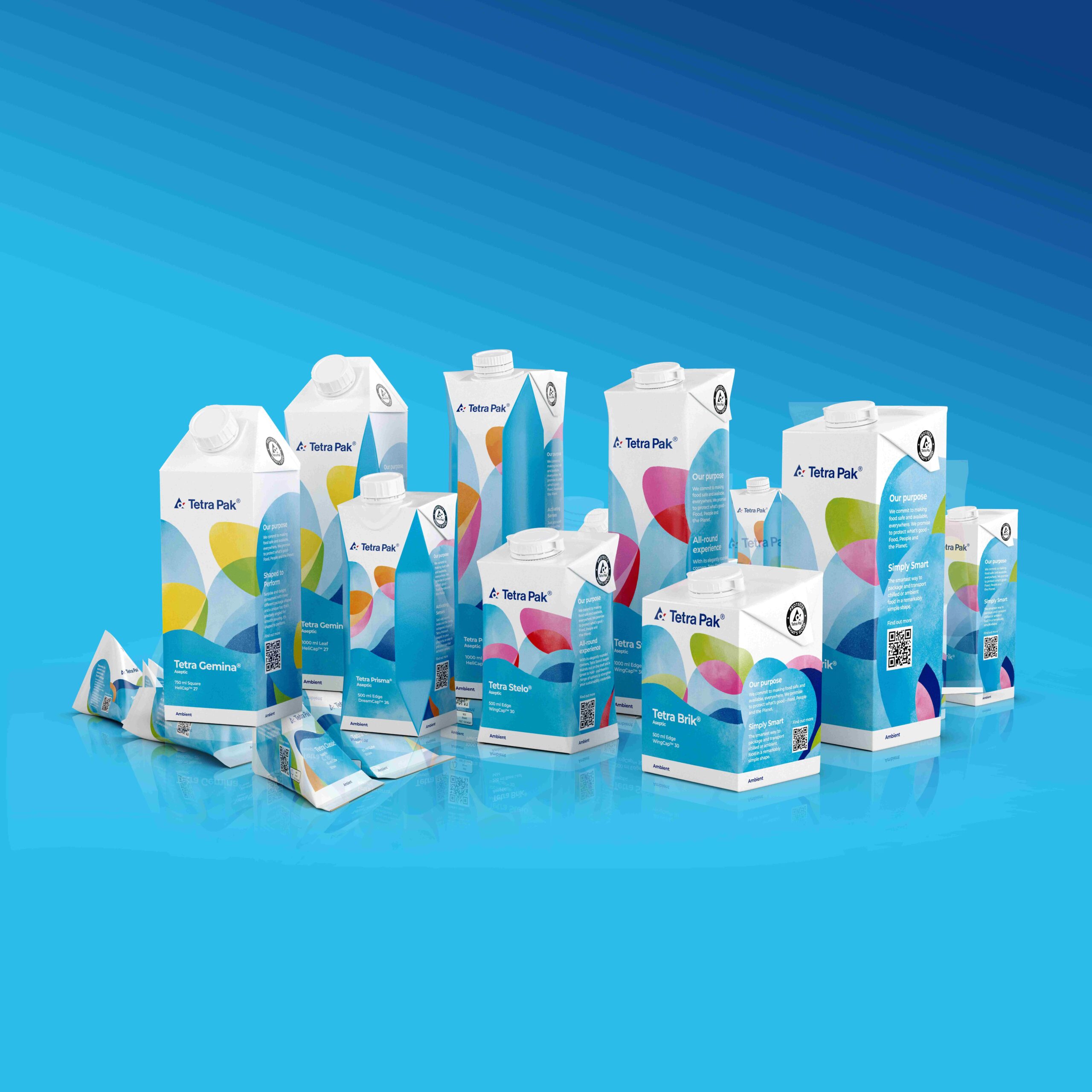 Cutii Tetra Pak cu lapte și suc pe un raft