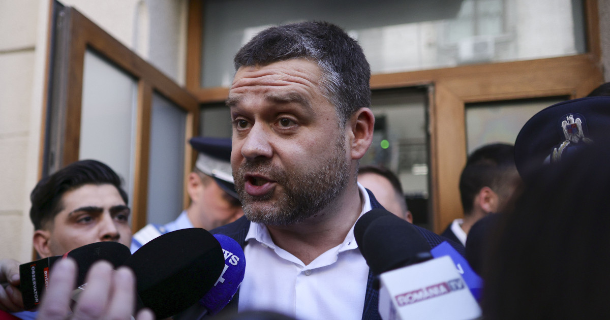 Ciprian Ciucu la intrarea în Tribunalul București