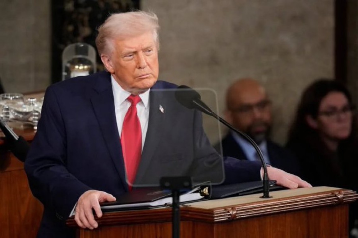 Donald Trump vorbind la un interviu