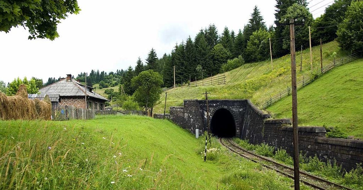 Tunelul Maramureș, construcție feroviară din 1948-1949