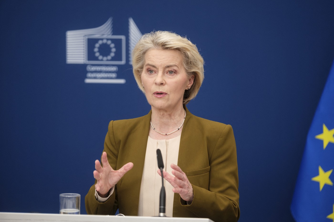 Ursula von der Leyen anunță începerea negocierilor de aderare pentru Ucraina și Republica Moldova