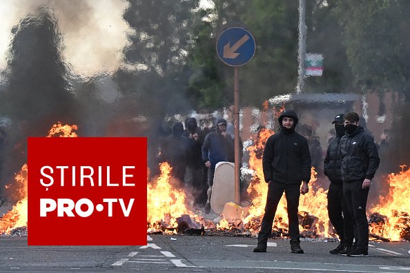 Proteste violente la Belfast cu forțe de ordine și blocade