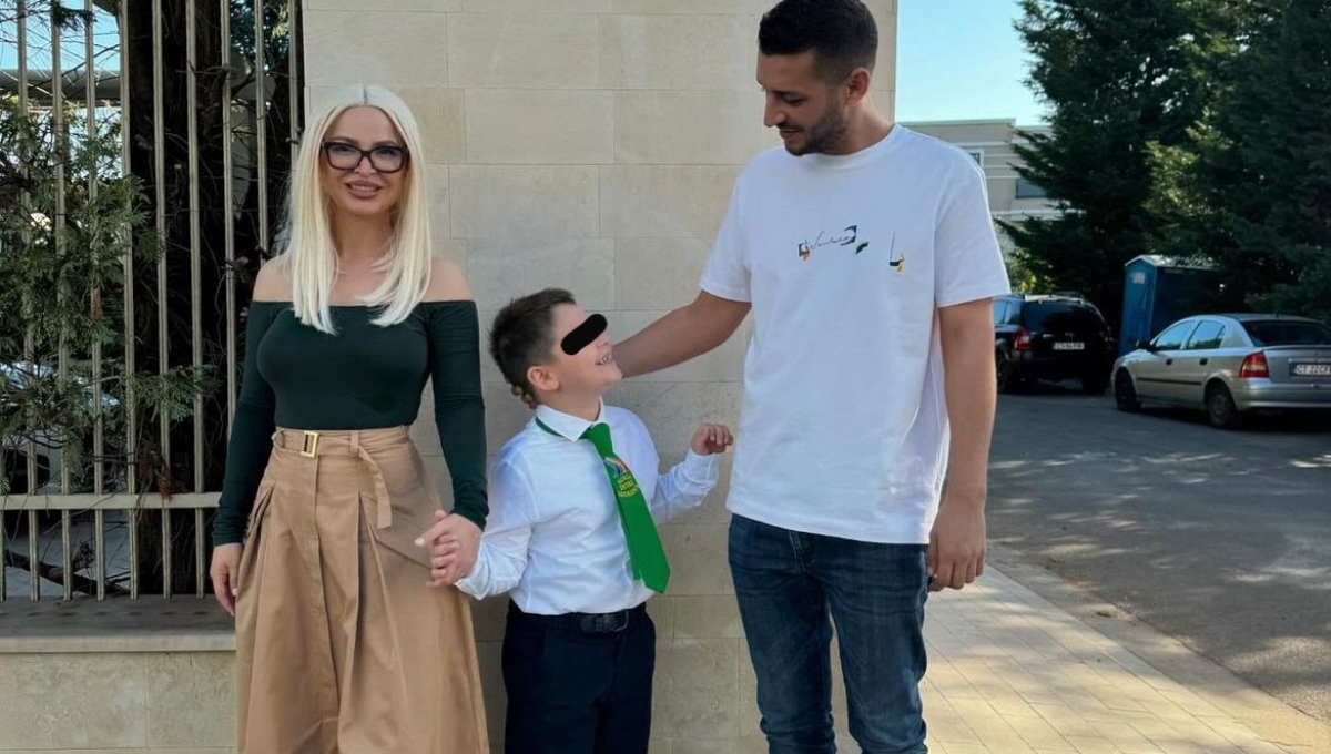 Alessia, acuzații grave la adresa tatălui copilului ei: pensie alimentară de 450 de lei, școală de 3500 de lei