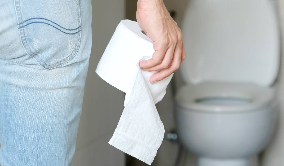 Alternanța diaree-constipație poate semnala cancer de colon. Avertismentul medicilor