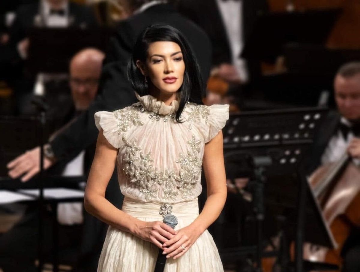 Andreea Dell Uomo, mezzosoprană la Opera Brașov