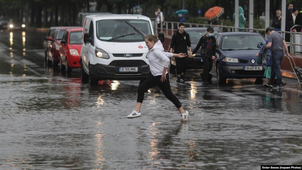 Hartă meteo cu cod galben de vijelii în România