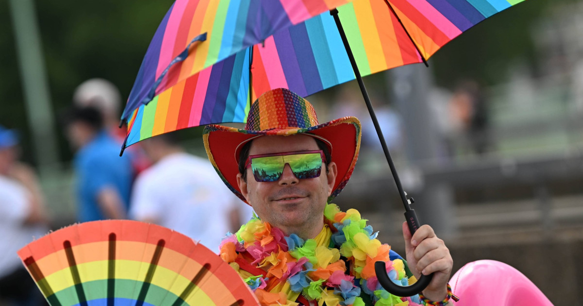 Aproape 1 milion de spectatori la Parada Pride de la Köln, considerată cea mai mare manifestație pentru democrație din Germania