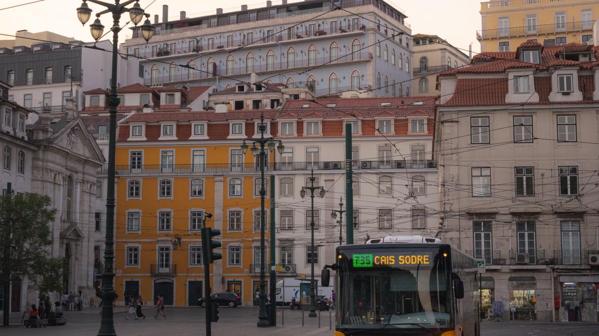 Locul accidentului de autobuz din Lisabona