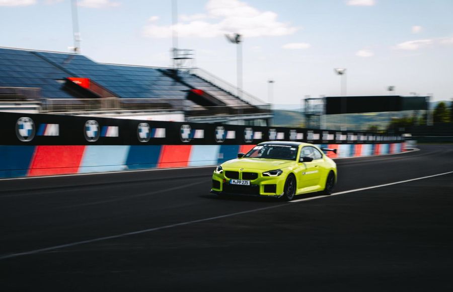 BMW M2 pe circuitul Nurburgring