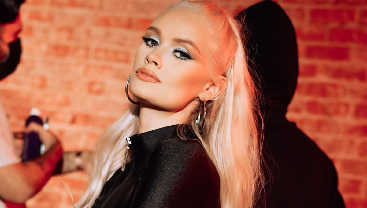 Lauren Bennett, cântăreață britanică