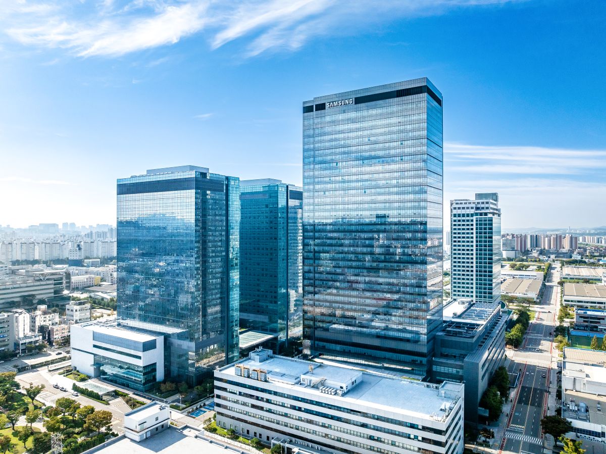 Coreea de Sud va investi câștigurile din AI în locuințe și locuri de muncă