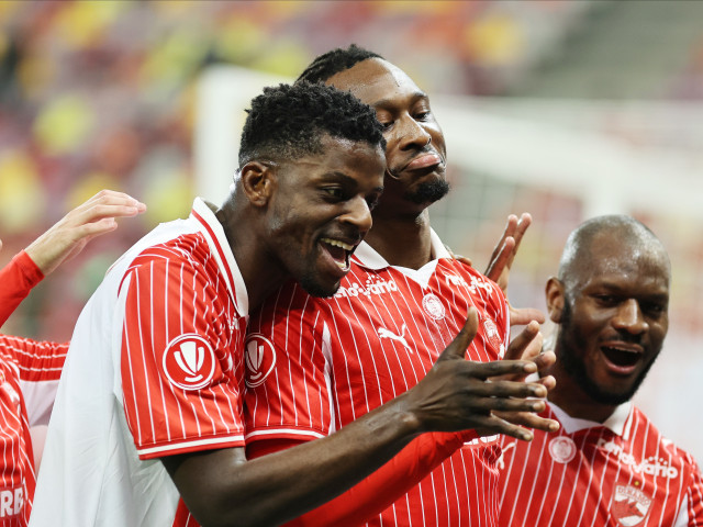 Eddy Gnahore în tricoul lui Dinamo