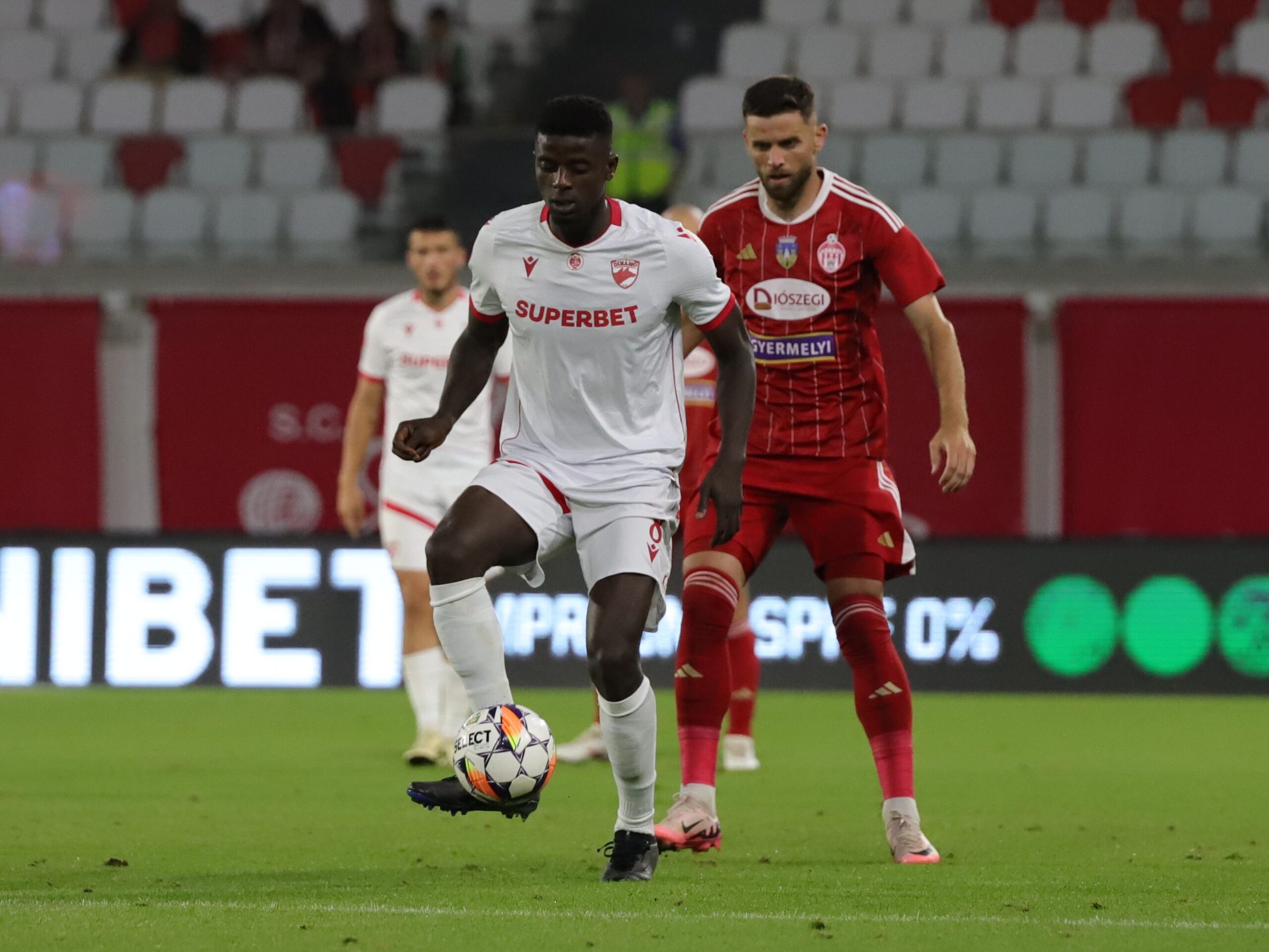 Eddy Gnahore, mijlocaș transferat de FCSB