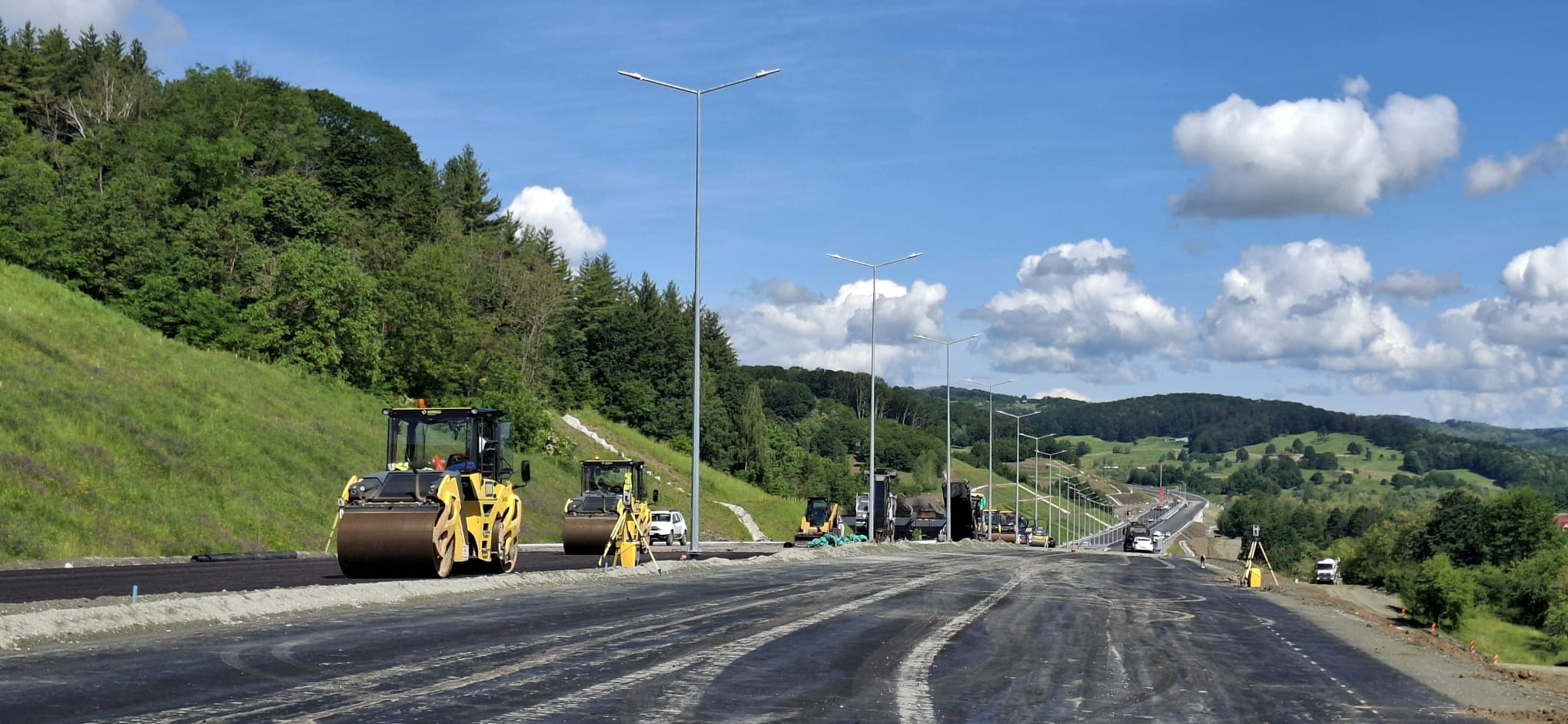 Hartă a autostrăzilor și drumurilor expres din România în iulie 2026