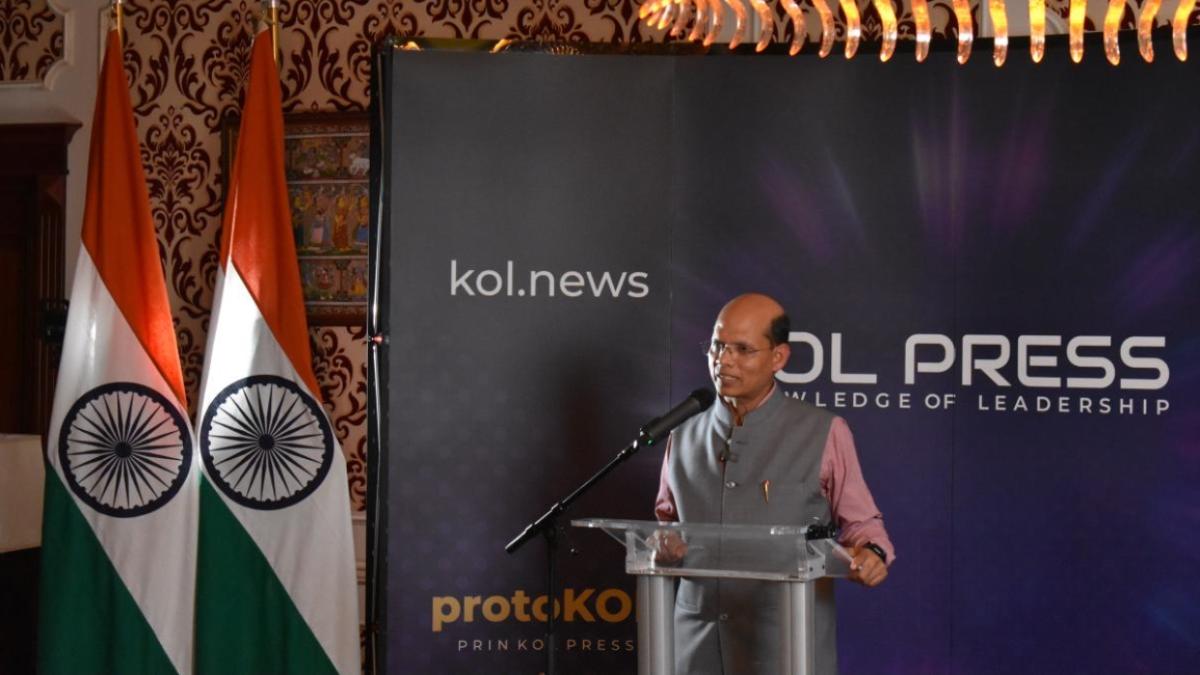 Ambasadorul Indiei în România, Manoj Kumar Mohapatra, la conferința de presă