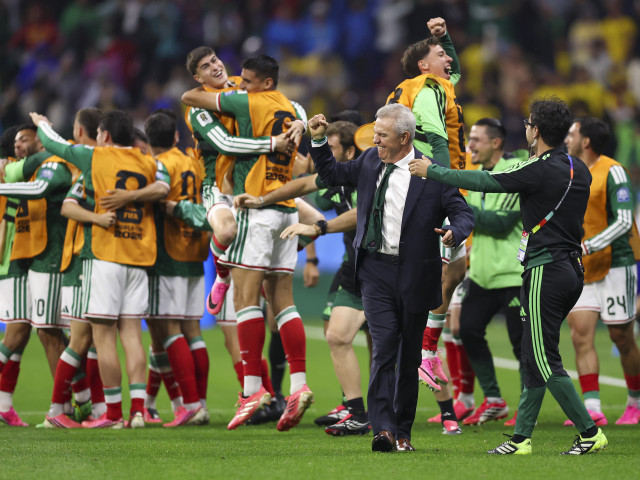 Jucătorii Mexicului sărbătoresc un gol în meciul cu Ecuador la Cupa Mondială 2026