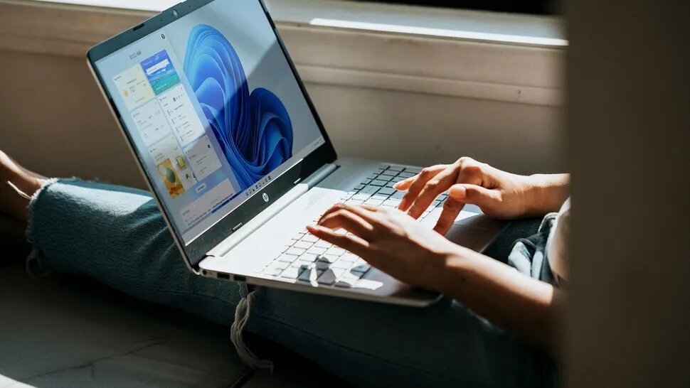 Captură de ecran cu funcția Cloud Rebuild în Windows 11