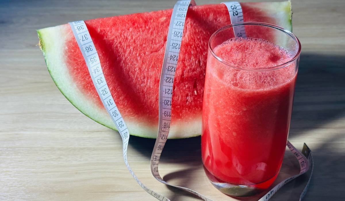 O femeie de 56 de ani a ajuns la spital cu leziuni renale după o dietă de trei luni cu sucuri concentrate din legume