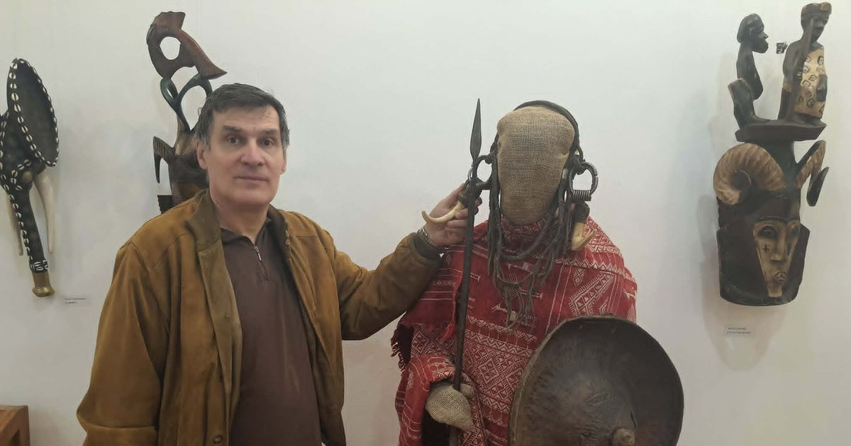 Mască de război Mursi din Etiopia, parte din colecția Alin Samochiș