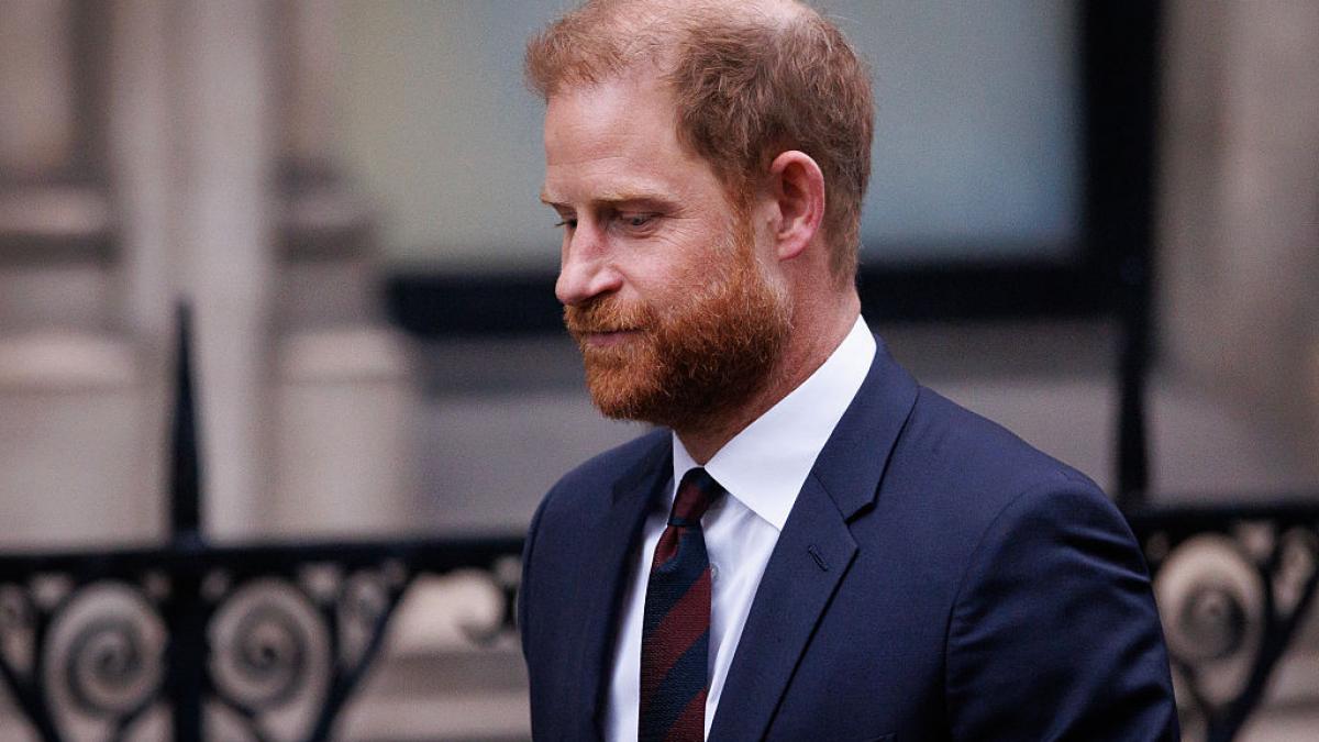 Prințul Harry și Elton John la tribunal