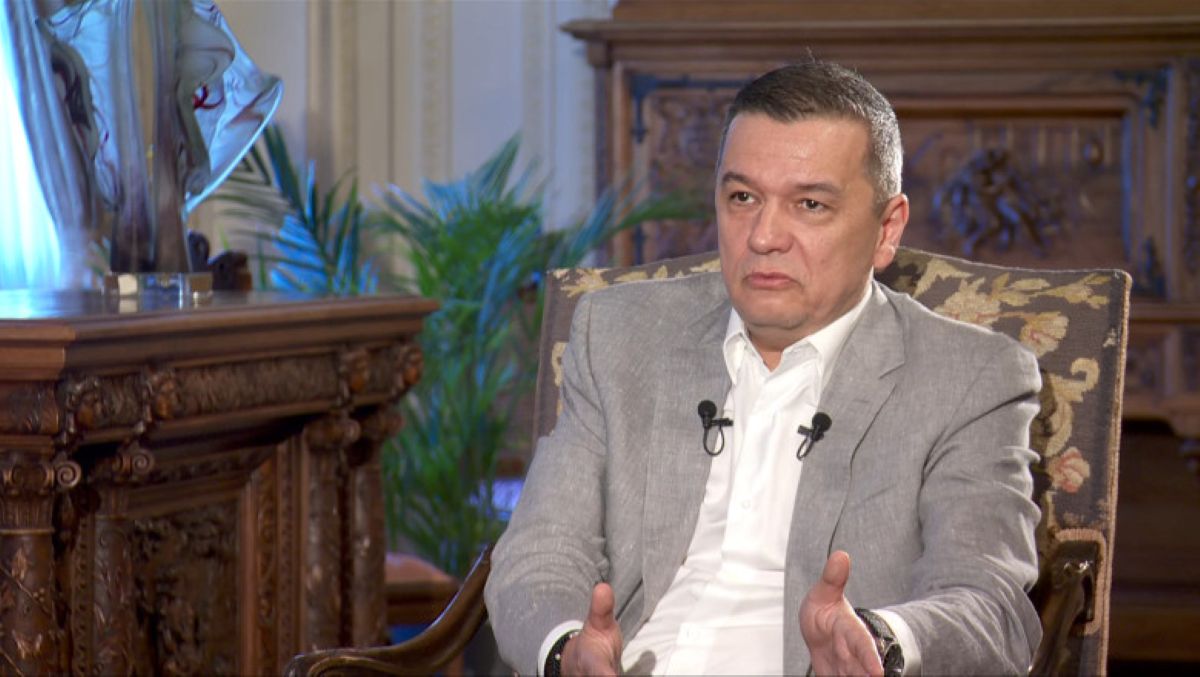 Sorin Grindeanu la o conferință de presă