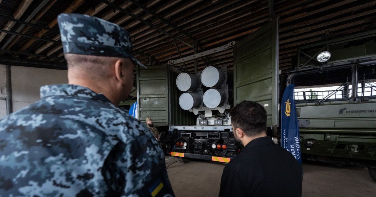 Ucraina dezvăluie lansatoarele de rachete Harpoon și NSM ascunse timp de trei ani și anunță un scut maritim de drone