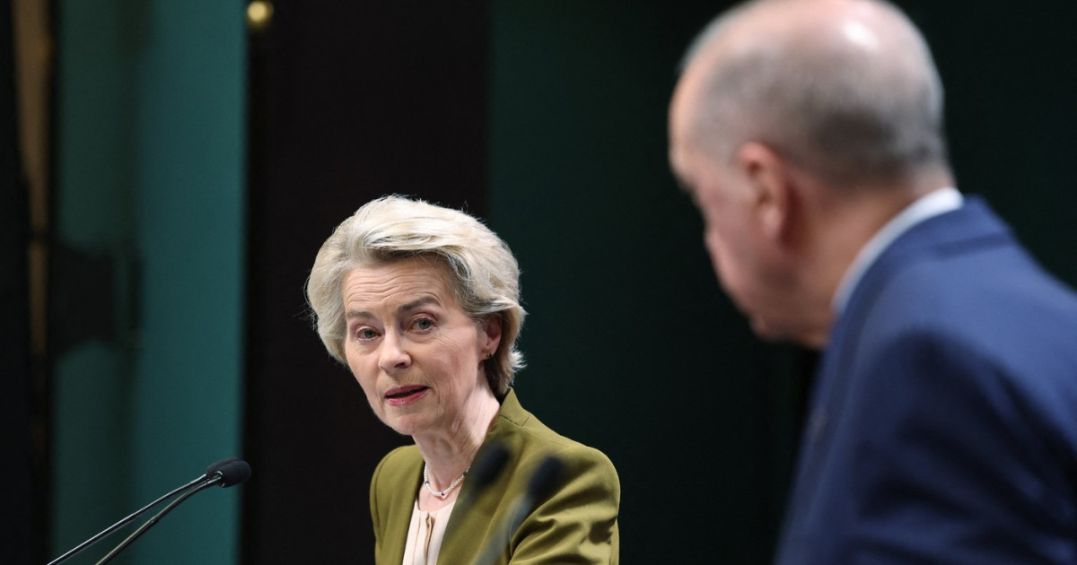 Ursula von der Leyen și Recep Tayyip Erdogan la o întâlnire oficială